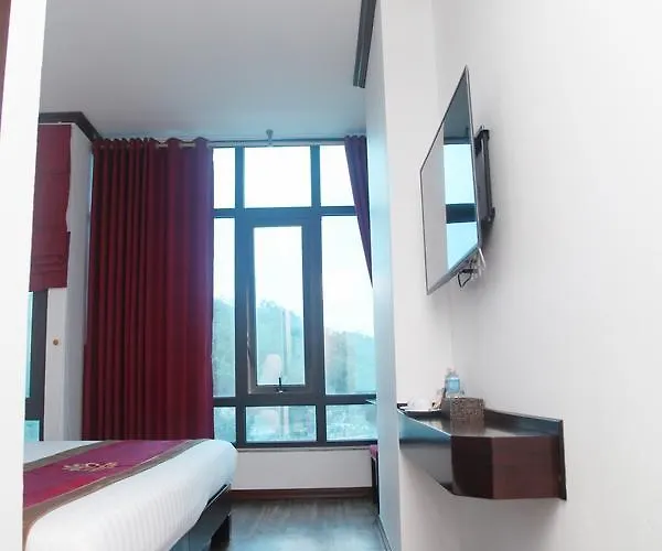 Sen Ha Long Hotel